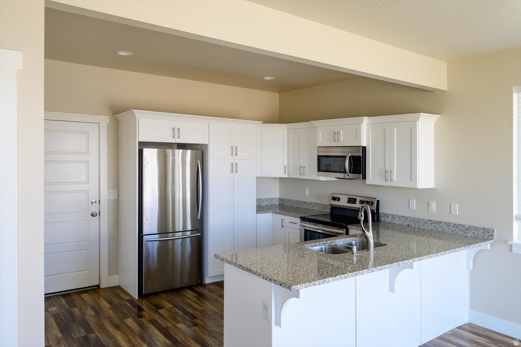 8078 N CLYDESDALE DR Eagle Mountain, UT 84005