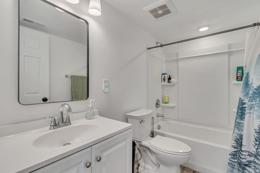 90 E CRANER PEAK DR Eagle Mountain, UT 84005