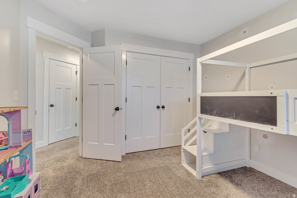 90 E CRANER PEAK DR Eagle Mountain, UT 84005