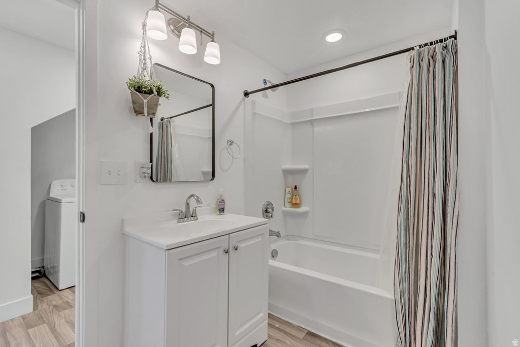 90 E CRANER PEAK DR Eagle Mountain, UT 84005