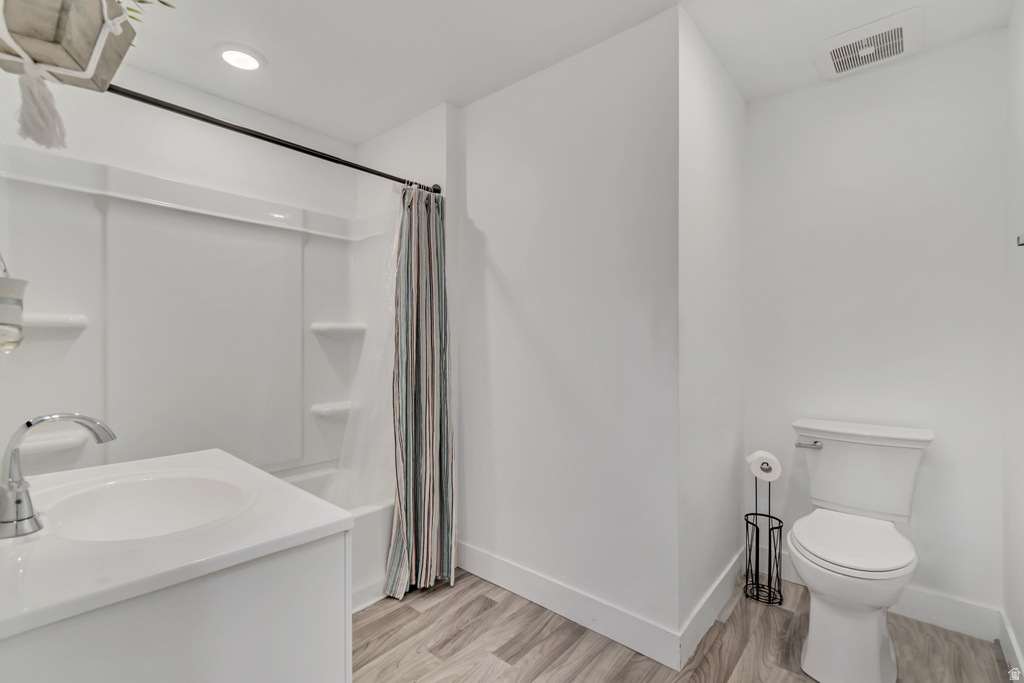 90 E CRANER PEAK DR Eagle Mountain, UT 84005