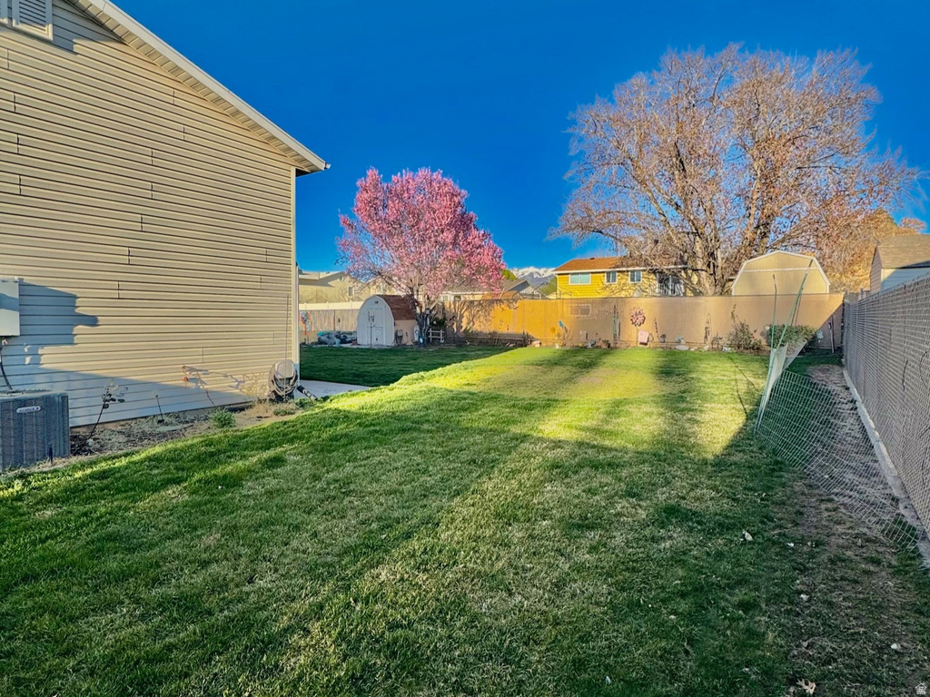 1616 N 725 W Clinton, UT 84015