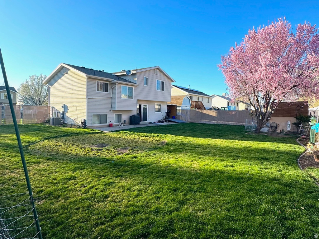 1616 N 725 W Clinton, UT 84015