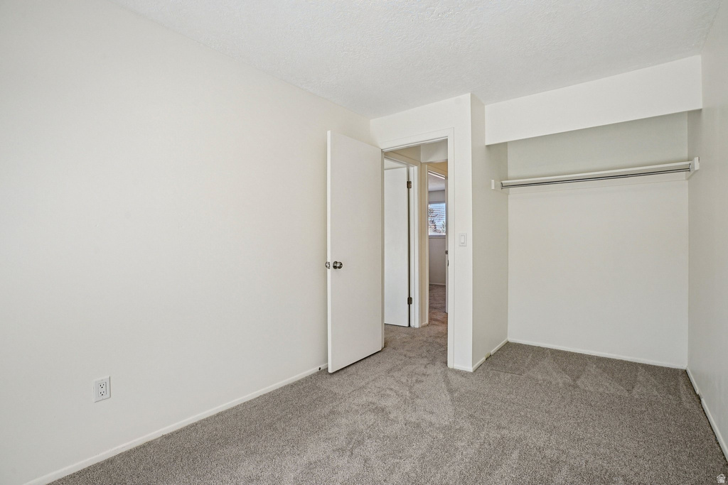 7404 S SUNHILL CIR Cottonwood Heights, UT 84121