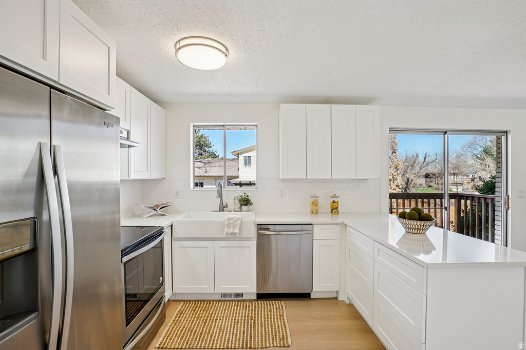 7404 S SUNHILL CIR Cottonwood Heights, UT 84121