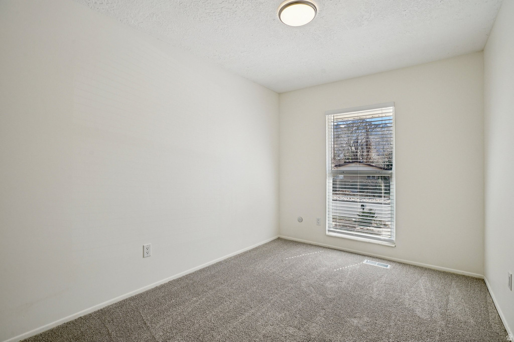 7404 S SUNHILL CIR Cottonwood Heights, UT 84121