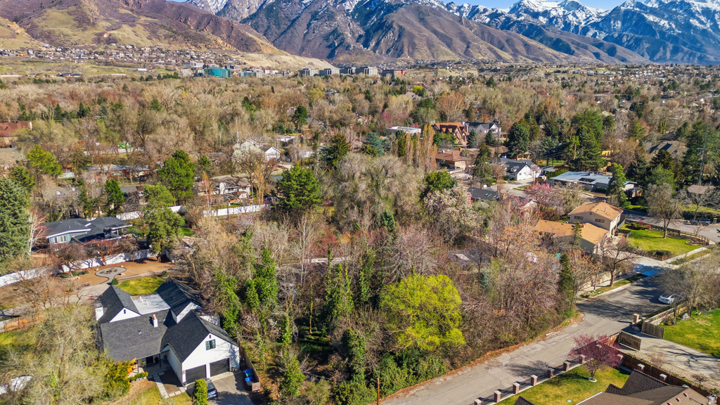 6019 S 2180 E Holladay, UT 84121