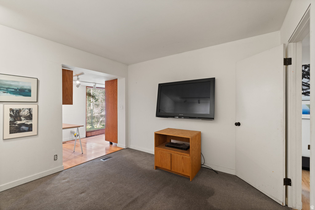 6019 S 2180 E Holladay, UT 84121