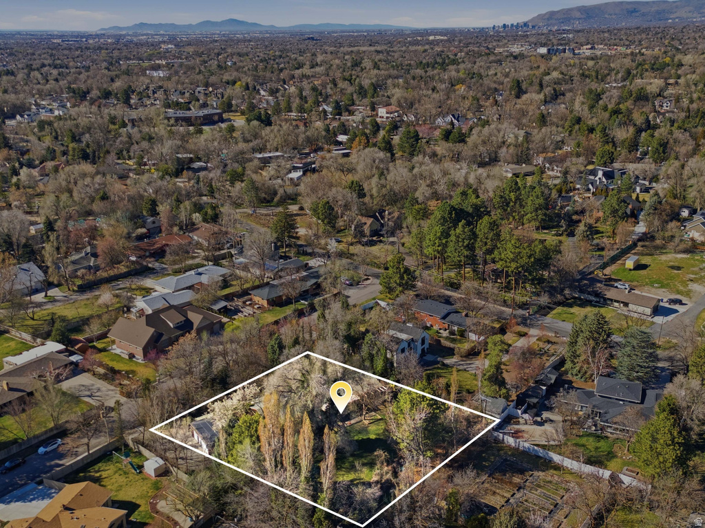 6019 S 2180 E Holladay, UT 84121