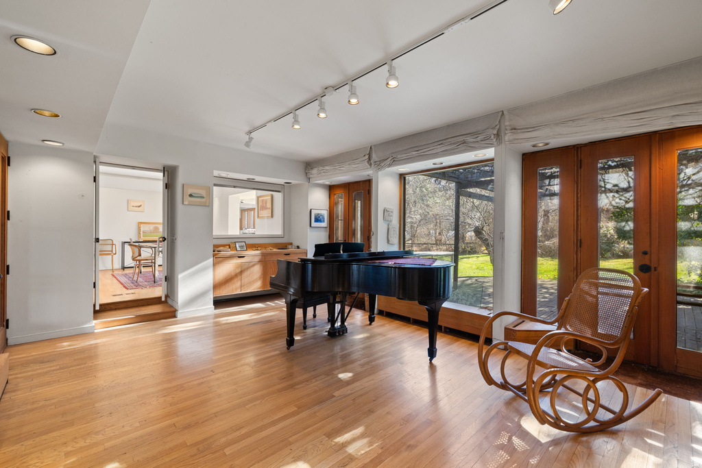 6019 S 2180 E Holladay, UT 84121