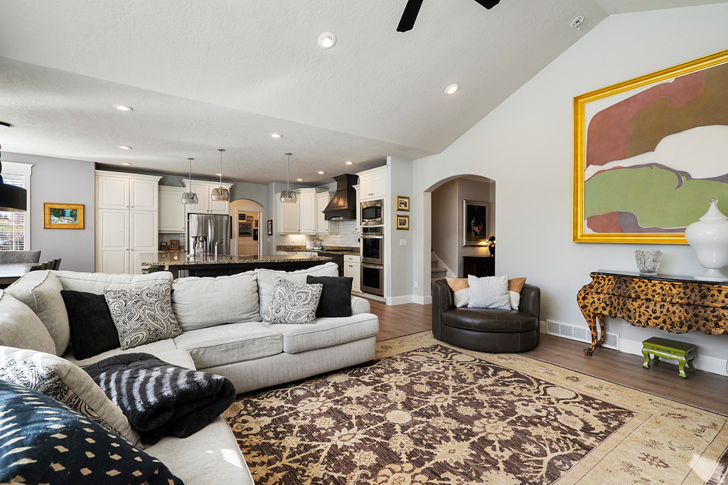 14 N 850 E Lindon, UT 84042