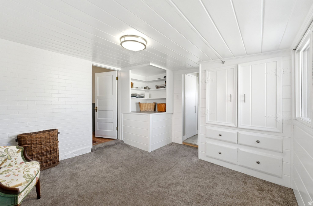 369 N I ST Salt Lake City, UT 84103