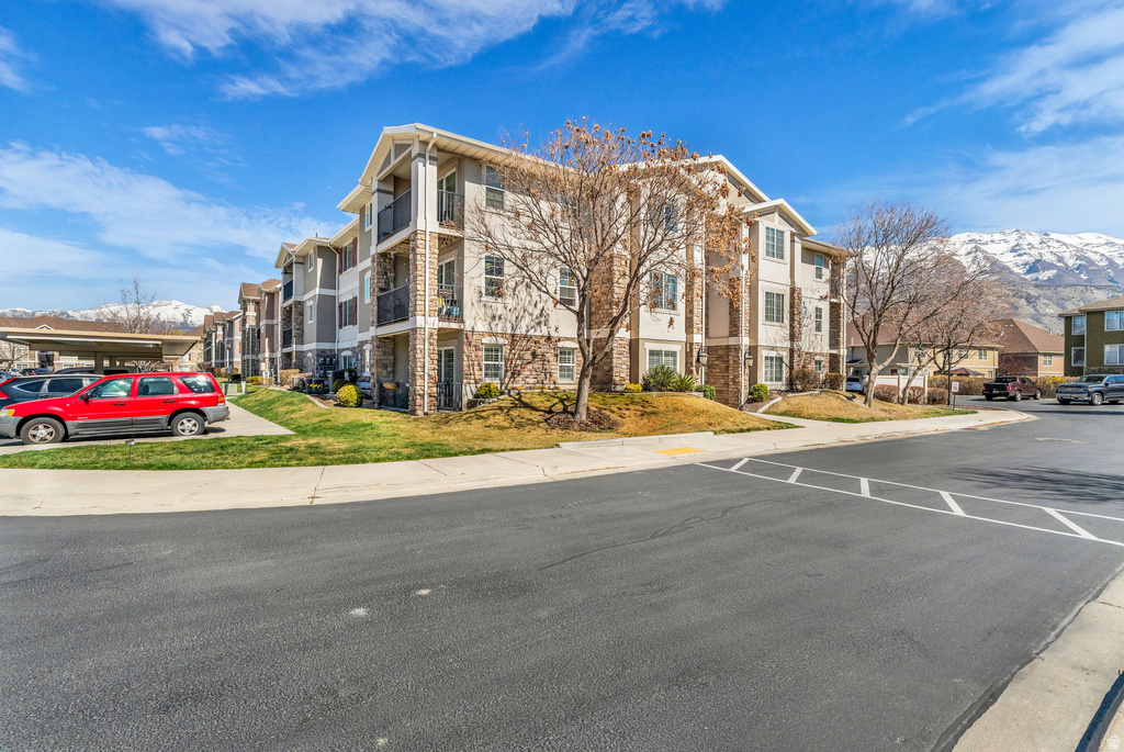 1136 W SPENCER RD #Y203 Pleasant Grove, UT 84062