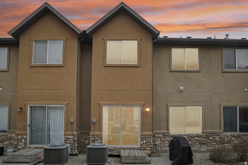 276 S 810 W Pleasant Grove, UT 84062