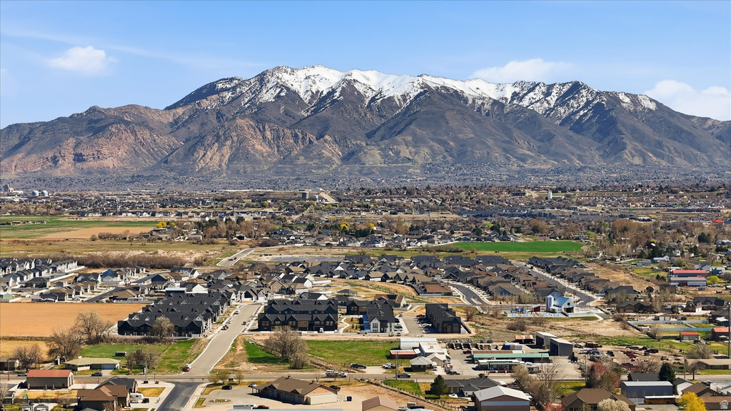 3694 S 4975 W West Haven, UT 84401