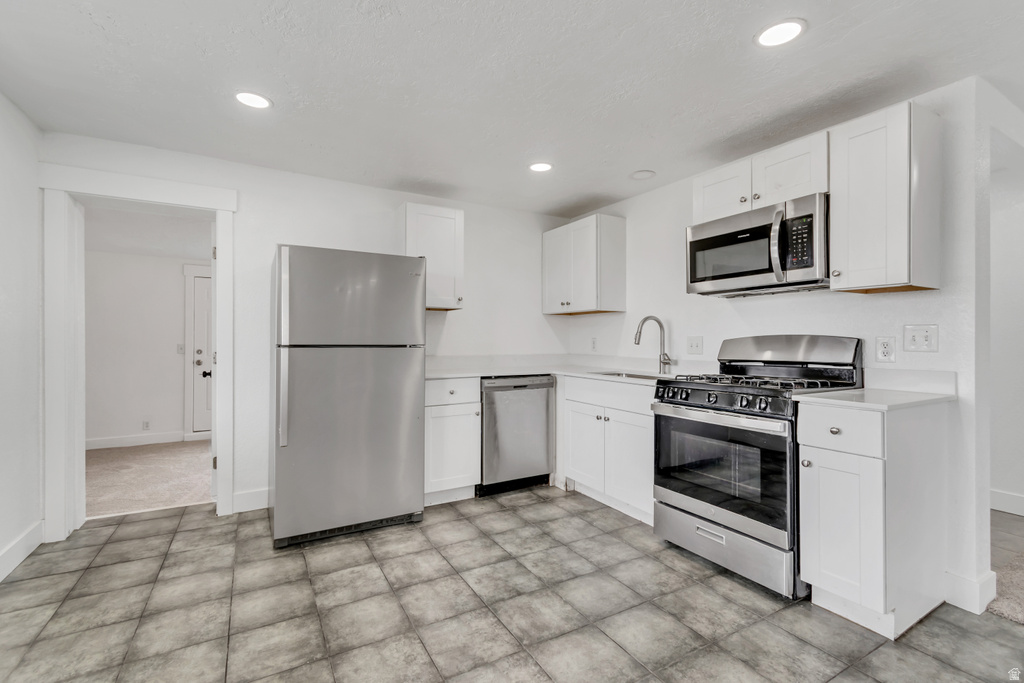 2041 W 3100 S West Valley City, UT 84119