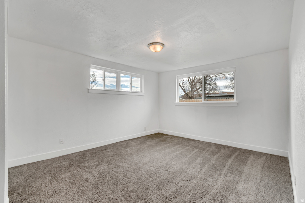 2041 W 3100 S West Valley City, UT 84119