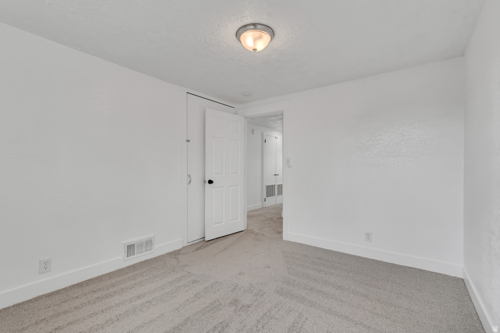 2041 W 3100 S West Valley City, UT 84119