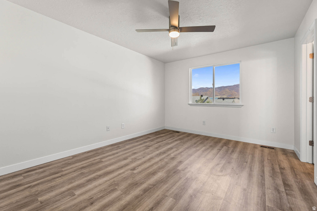 936 N 580 E Tooele, UT 84074