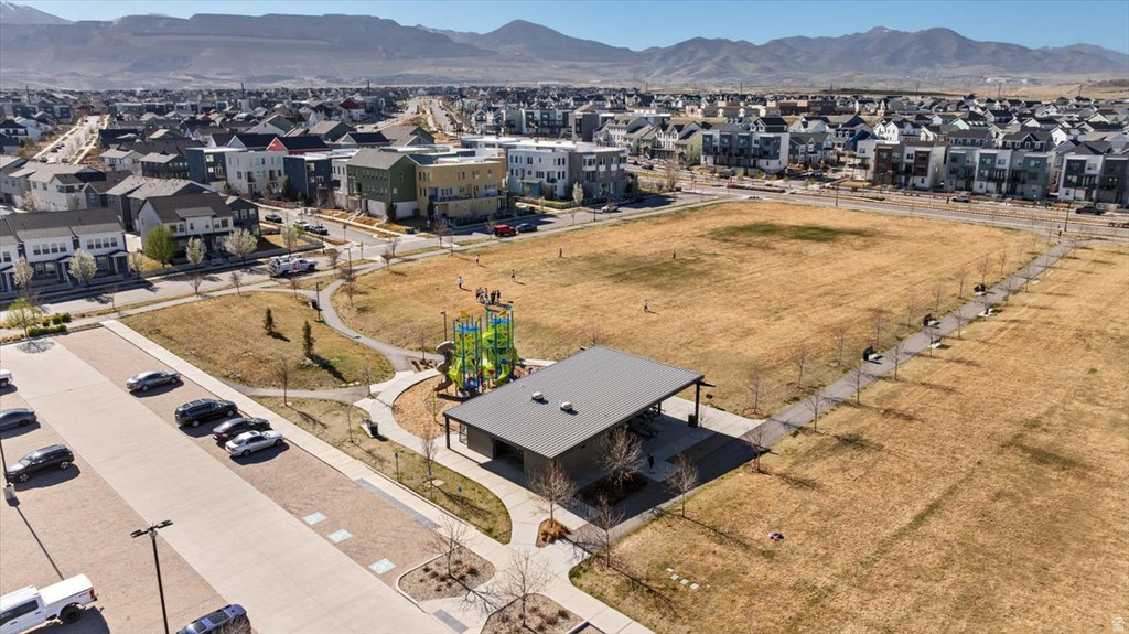 6321 W MOON DR South Jordan, UT 84009