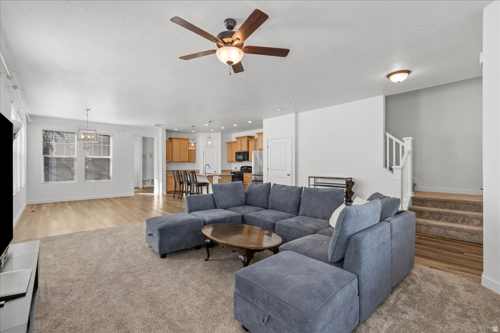 6321 W MOON DR South Jordan, UT 84009