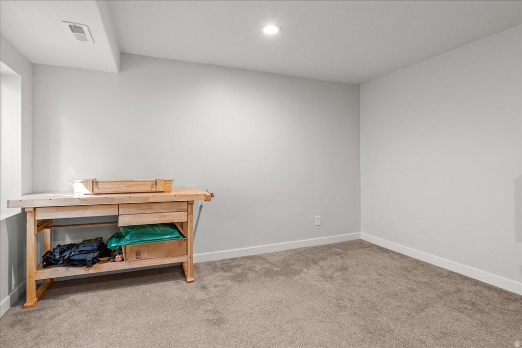 6321 W MOON DR South Jordan, UT 84009