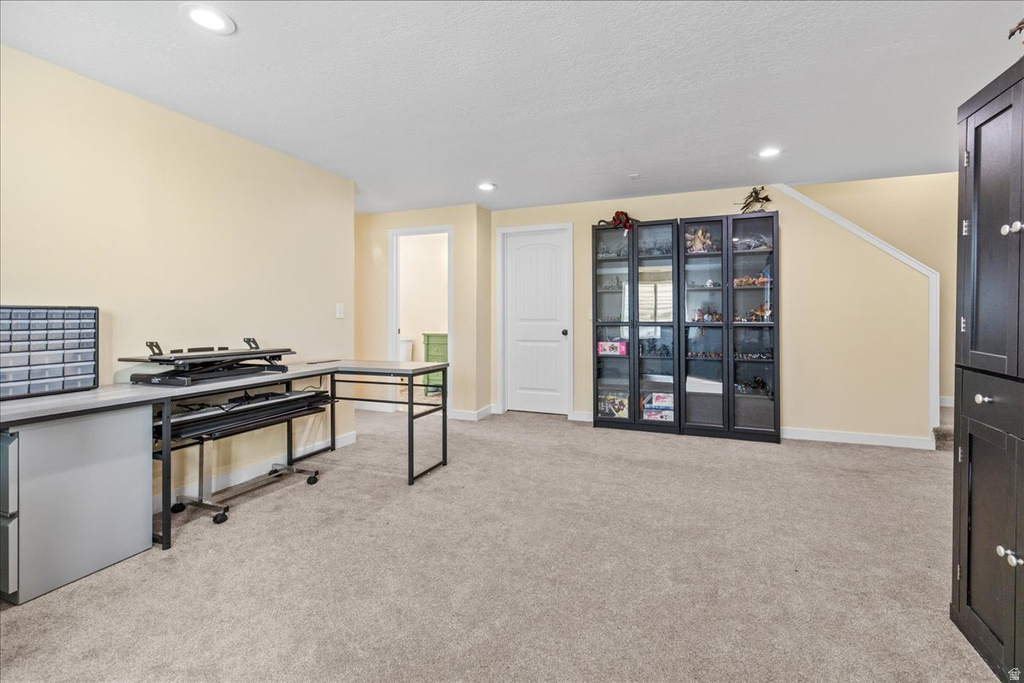 6321 W MOON DR South Jordan, UT 84009