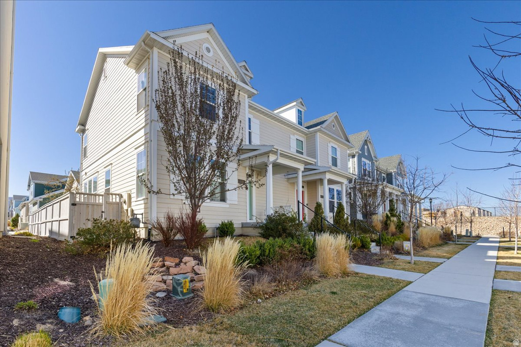 6321 W MOON DR South Jordan, UT 84009