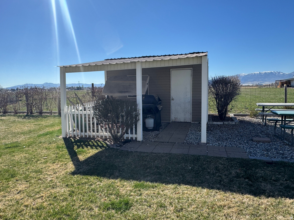 655 N 8TH Preston, ID 83263