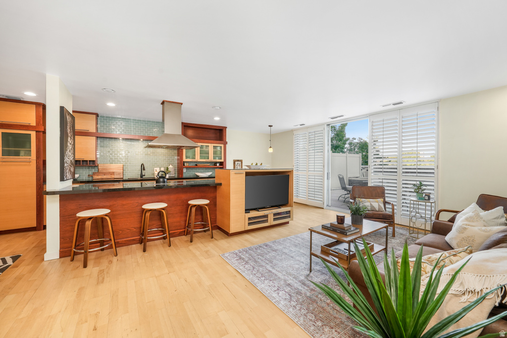 777 E SOUTH TEMPLE #3J Salt Lake City, UT 84102