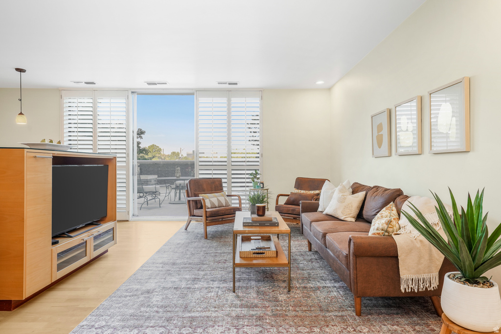 777 E SOUTH TEMPLE #3J Salt Lake City, UT 84102