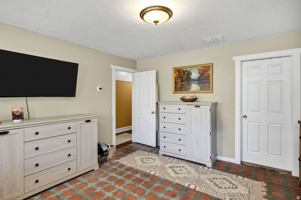 883 E 11000 S Avon, UT 84328