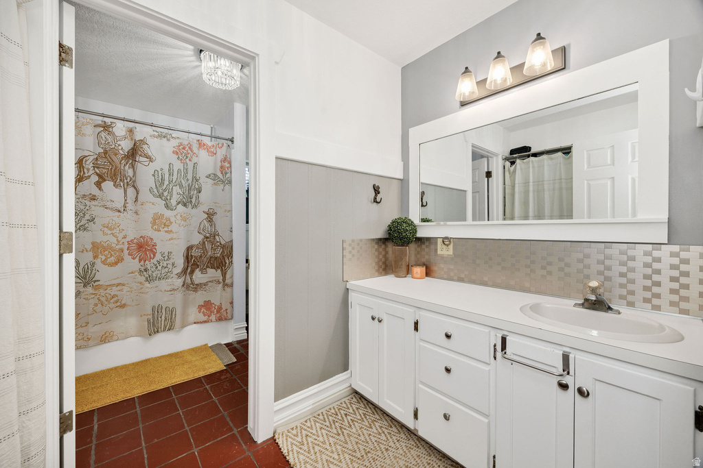 883 E 11000 S Avon, UT 84328