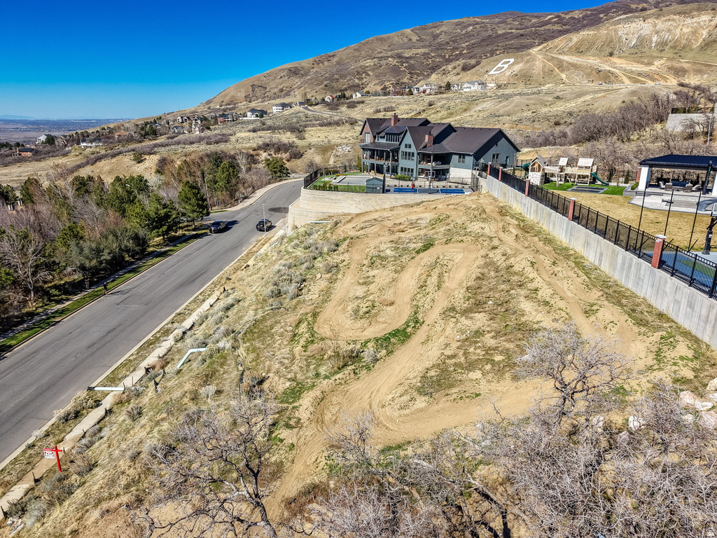 198 N 1500 DR Bountiful, UT 84010