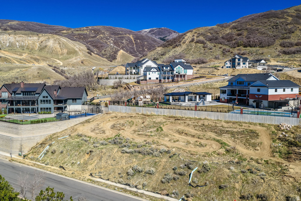 198 N 1500 DR Bountiful, UT 84010