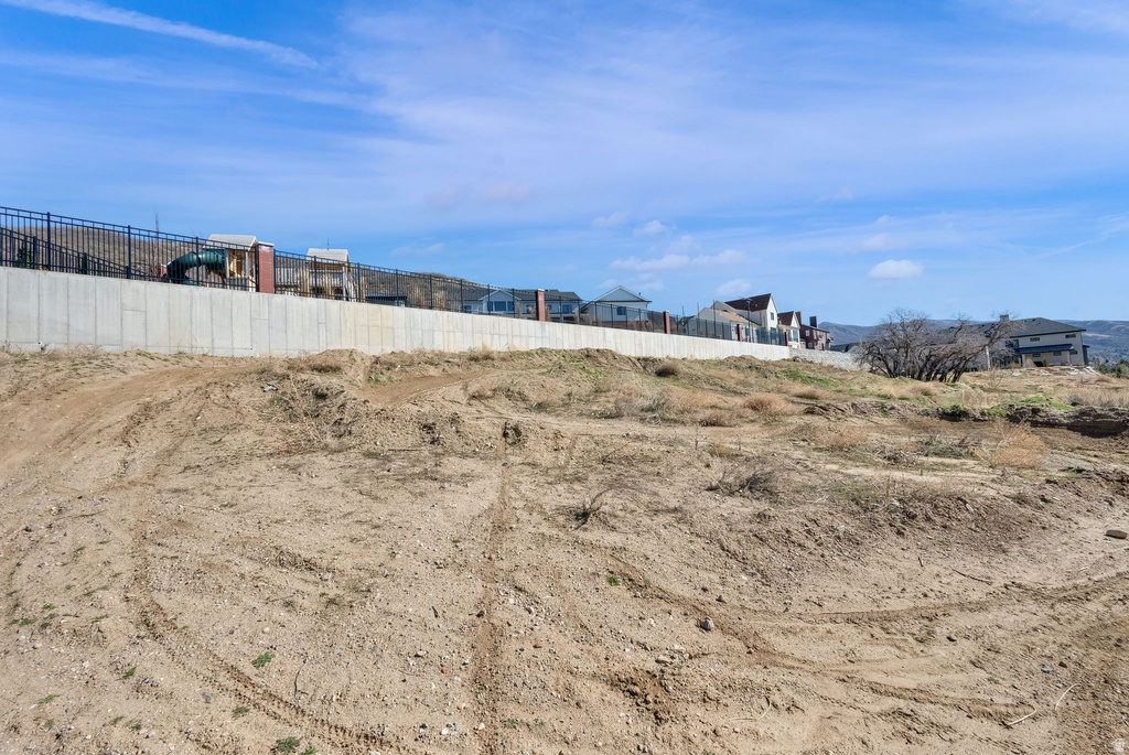 198 N 1500 DR Bountiful, UT 84010