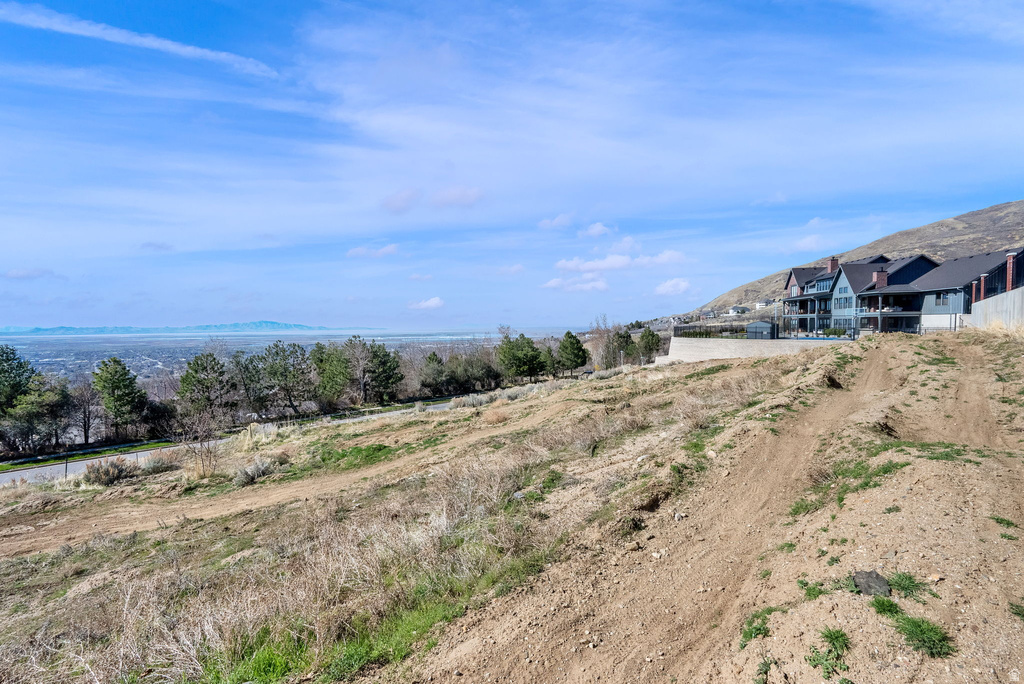 198 N 1500 DR Bountiful, UT 84010