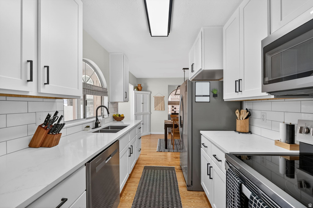 7738 S SUNBIRD WAY Midvale, UT 84047