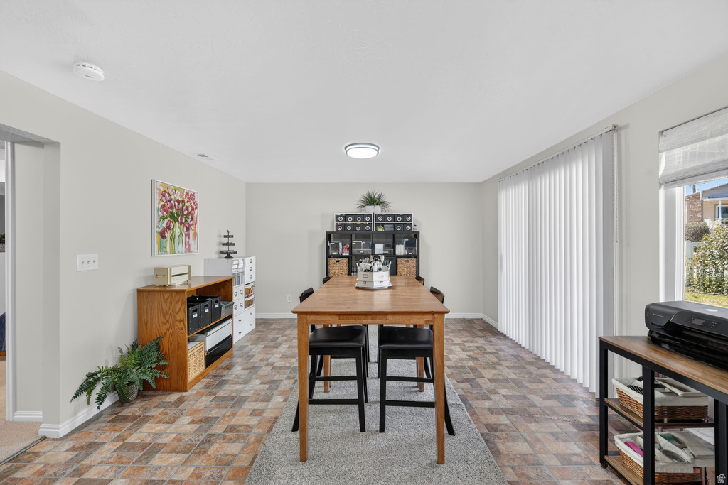 7738 S SUNBIRD WAY Midvale, UT 84047