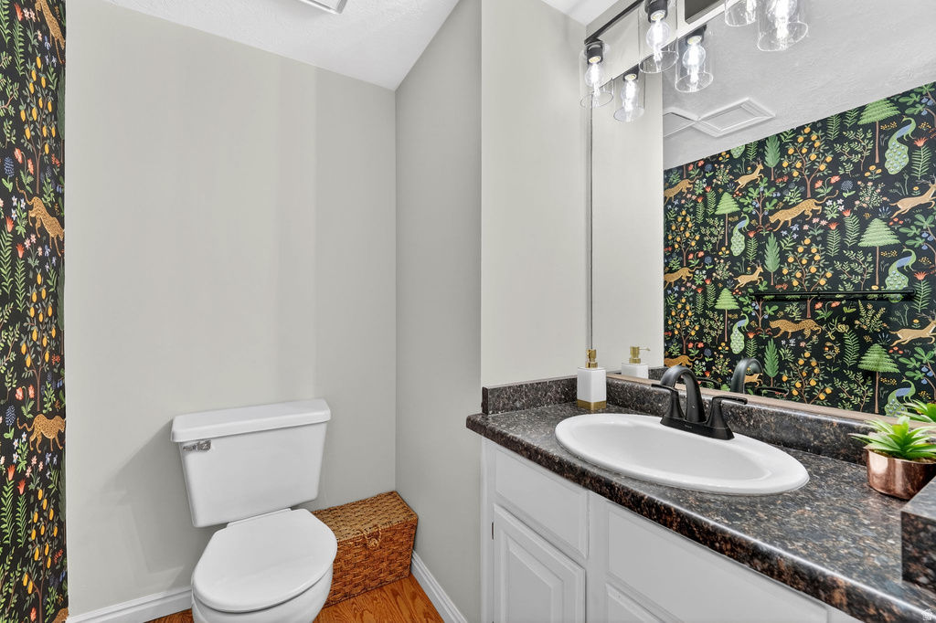 7738 S SUNBIRD WAY Midvale, UT 84047