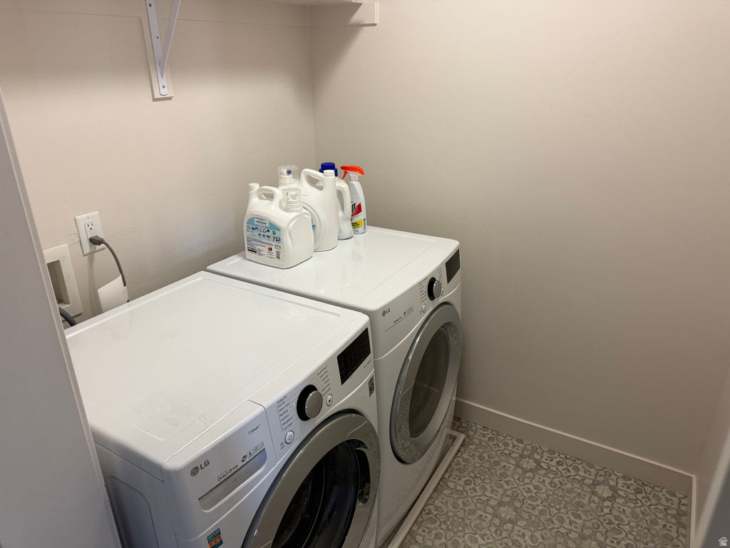 5446 W BLACK LN Herriman, UT 84096