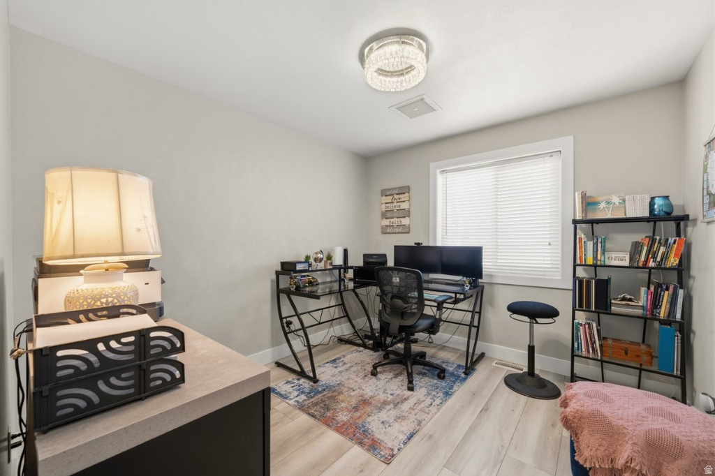 1055 S 1000 W Clearfield, UT 84015