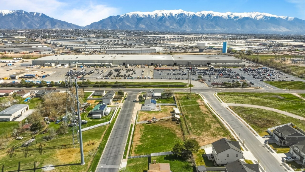 1055 S 1000 W Clearfield, UT 84015