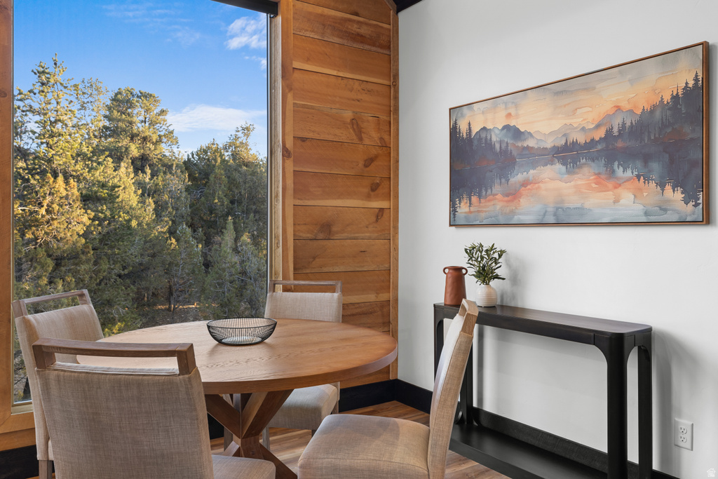 375 W WHITE CLIFFS DR Orderville, UT 84758