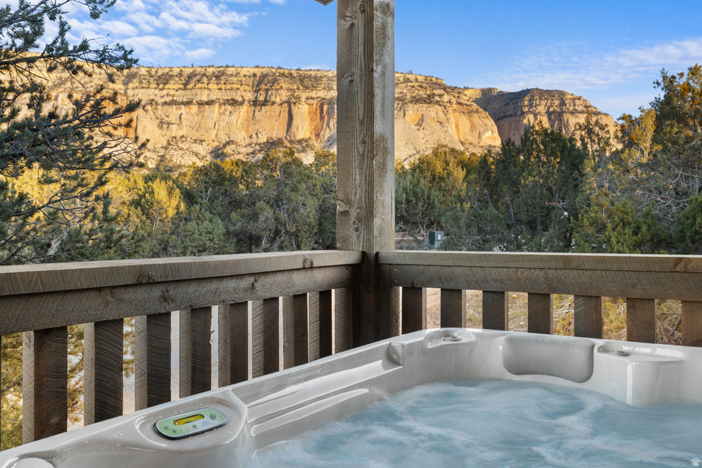 375 W WHITE CLIFFS DR Orderville, UT 84758