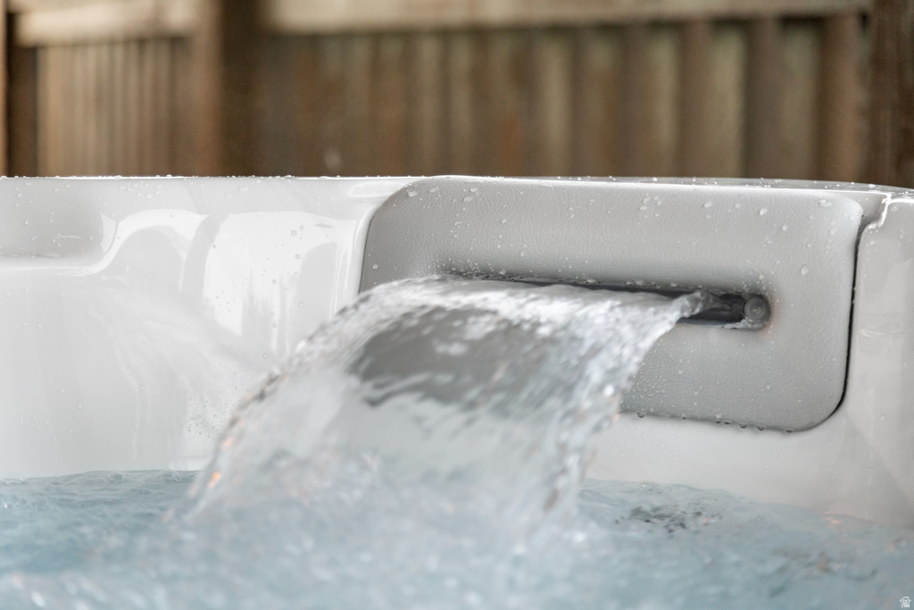 375 W WHITE CLIFFS DR Orderville, UT 84758