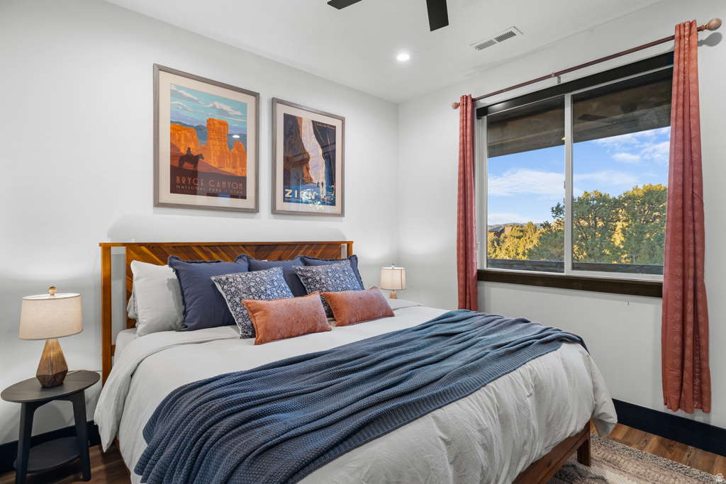 375 W WHITE CLIFFS DR Orderville, UT 84758