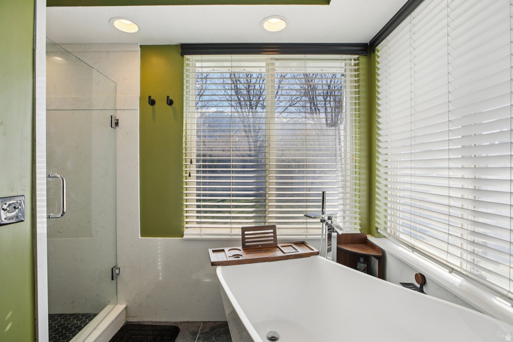 1960 N 2150 E Layton, UT 84040