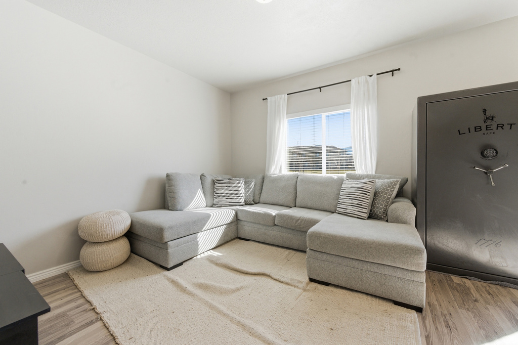 654 N 2560 E Spanish Fork, UT 84660