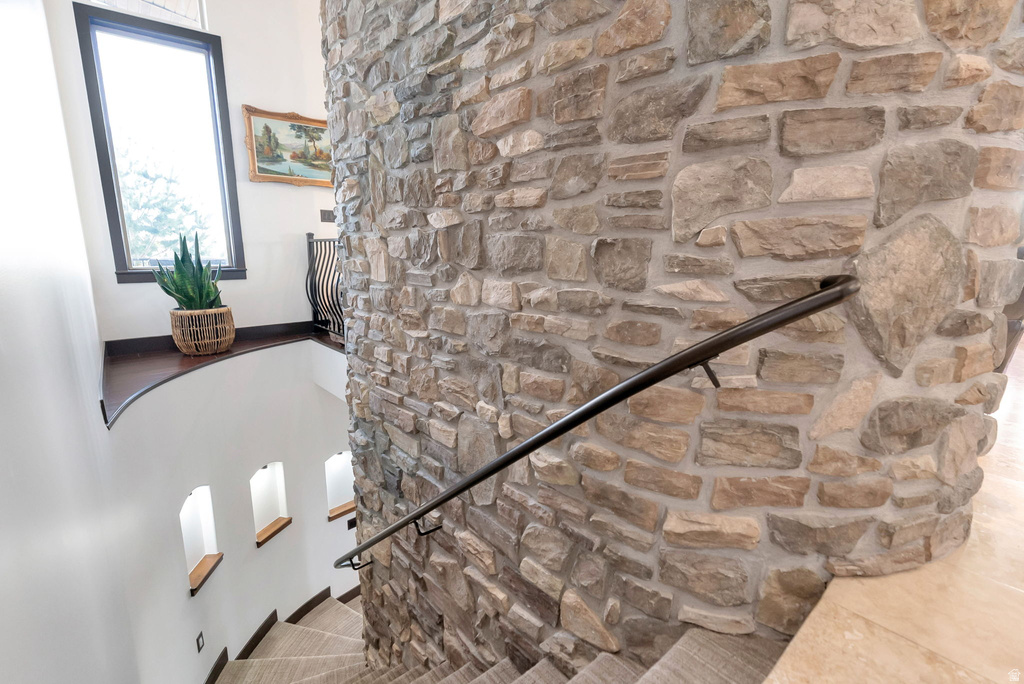 5055 N WATERFALL DR Pleasant View, UT 84414